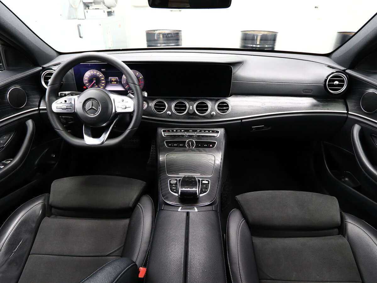 Mercedes-Benz E-Класс с пробегом — 2018 год. Фото: #9