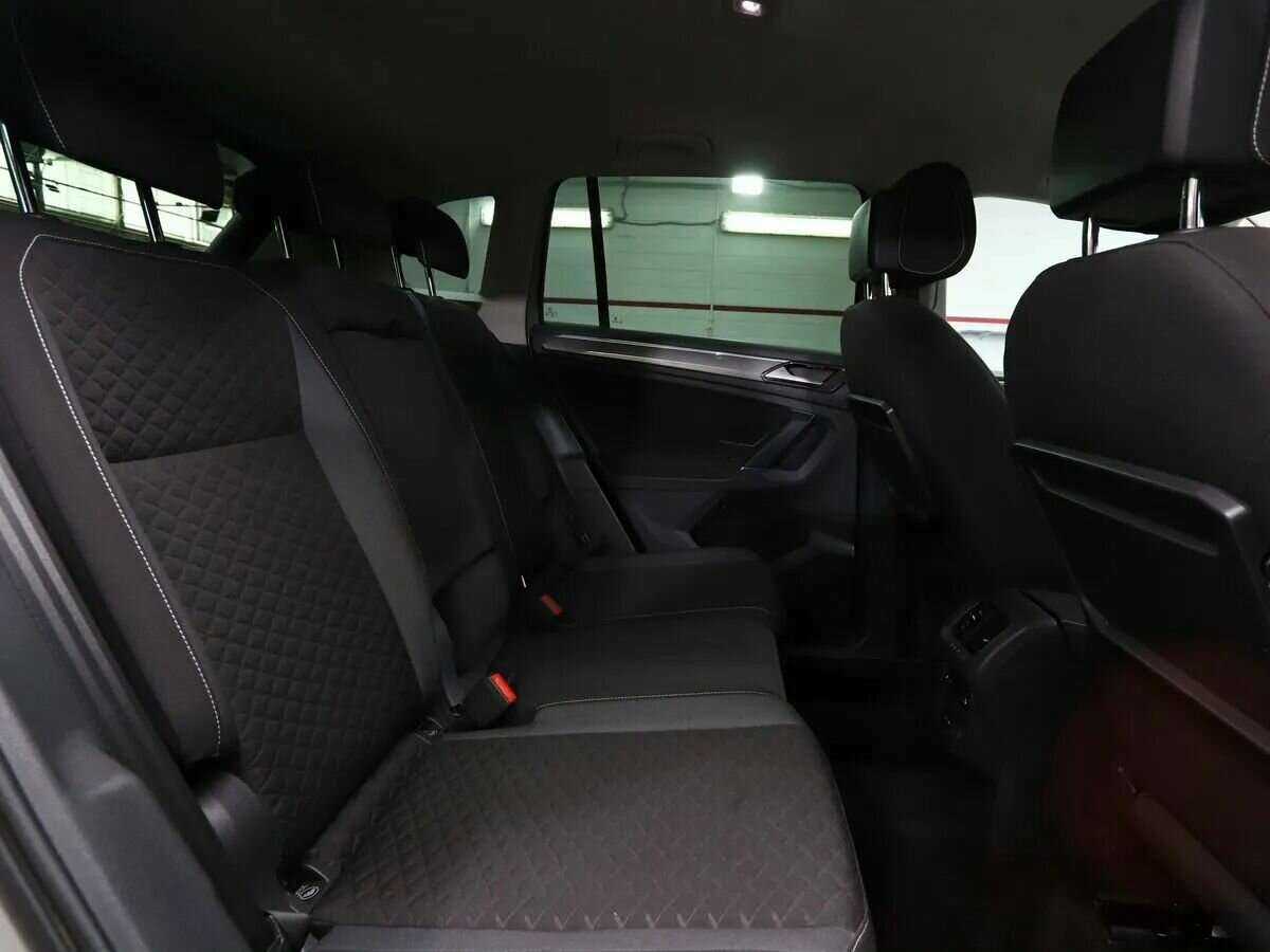 Volkswagen Tiguan с пробегом — 2018 год. Фото: #15