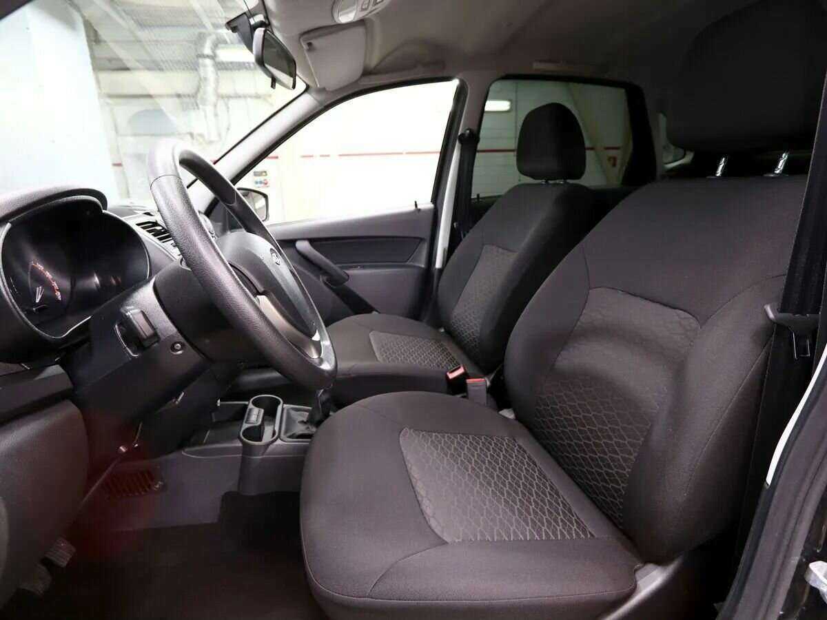 Lada (ВАЗ) Granta с пробегом — 2023 год. Фото: #4