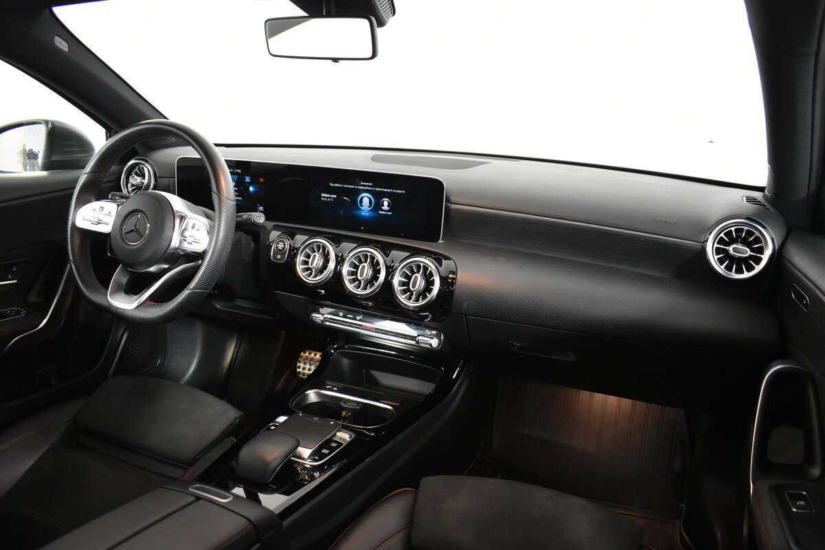 Mercedes-Benz A-Класс с пробегом — 2018 год. Фото: #9