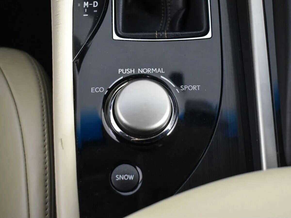 Lexus GS с пробегом — 2012 год. Фото: #24