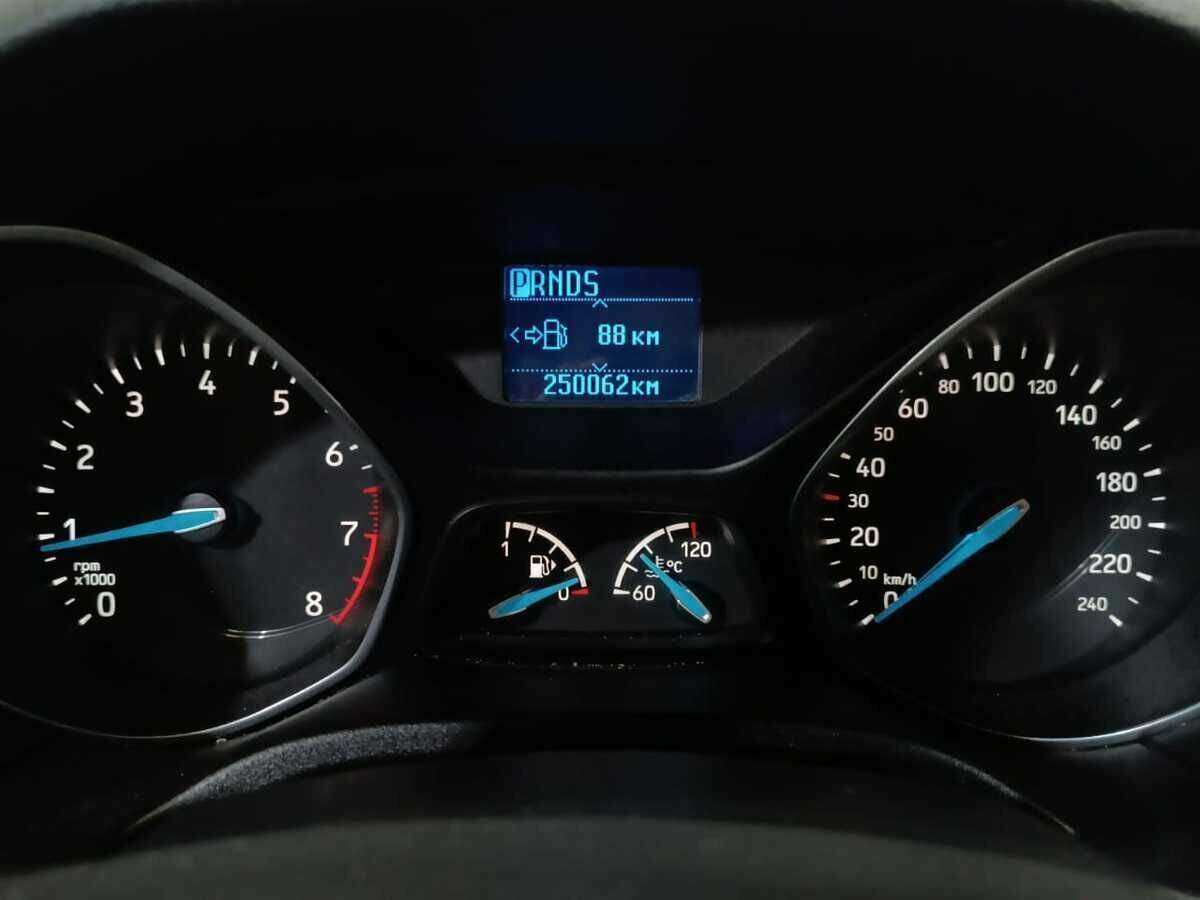 Ford Focus с пробегом — 2016 год. Фото: #11