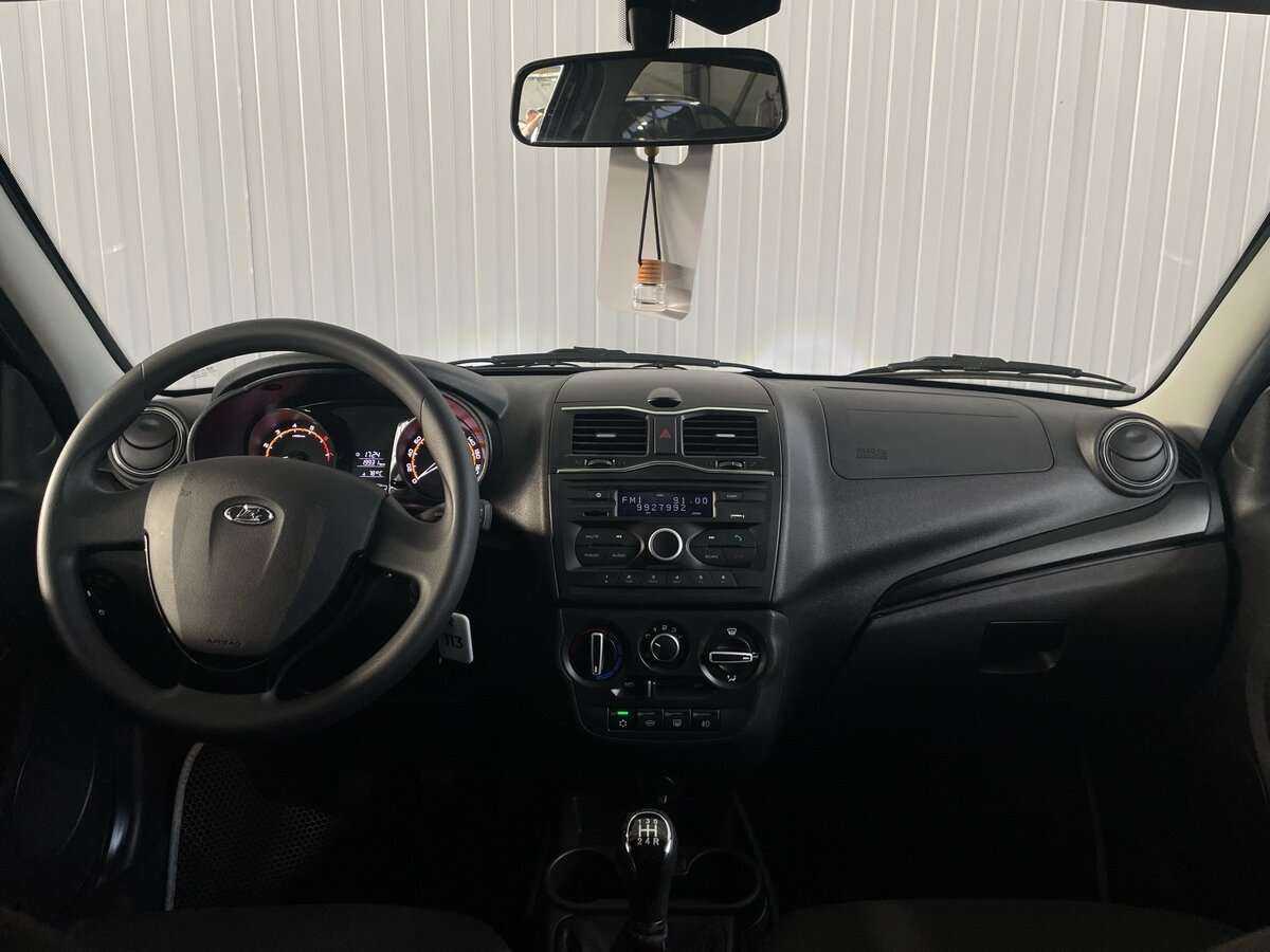 Lada (ВАЗ) Granta с пробегом — 2023 год. Фото: #8