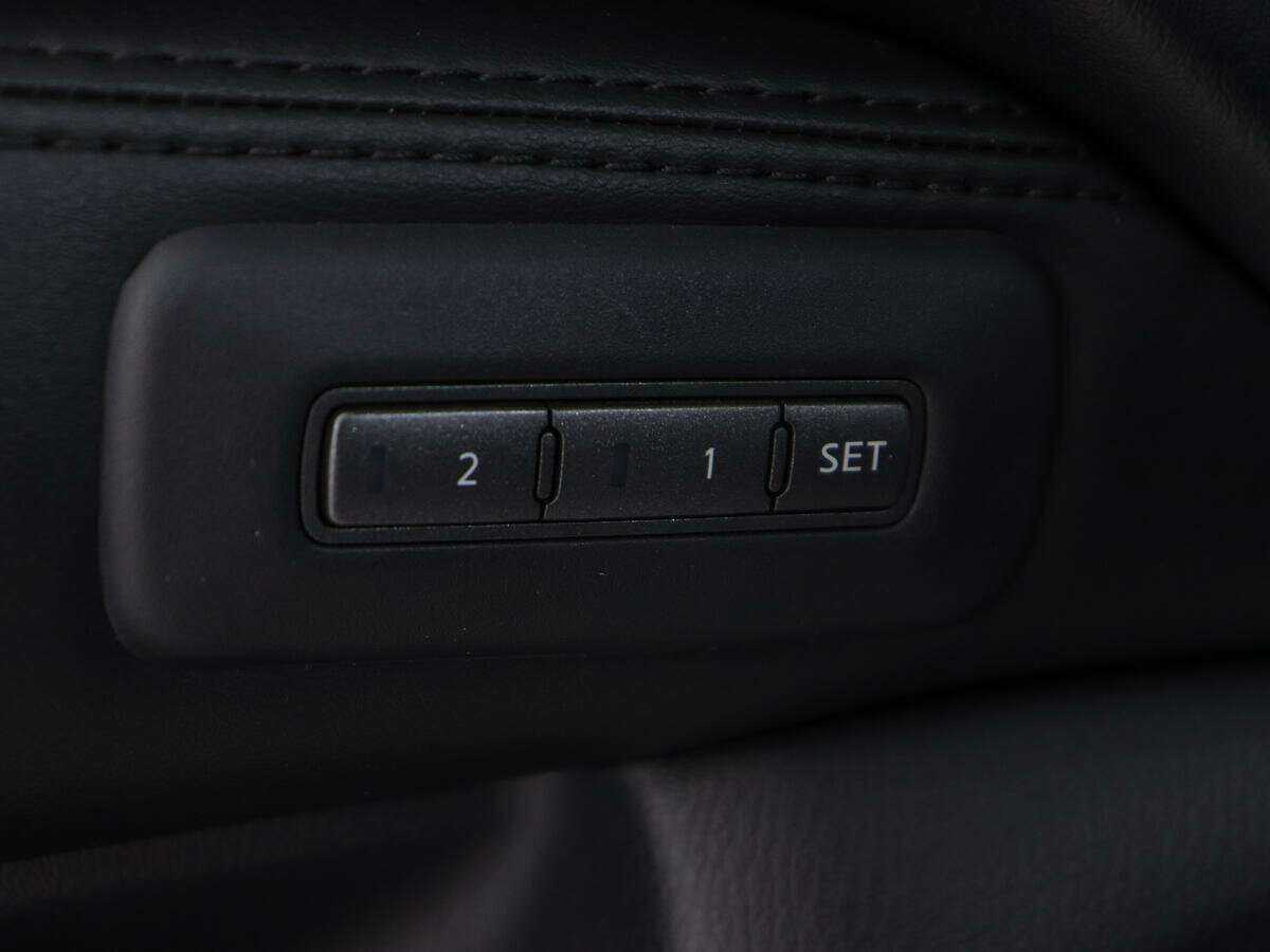 Infiniti QX60 с пробегом — 2015 год. Фото: #19