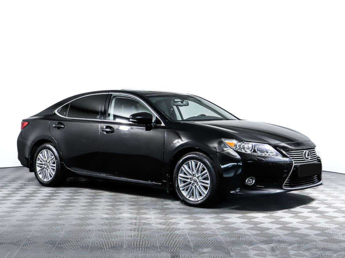 Lexus ES с пробегом — 2014 год. Фото: #2