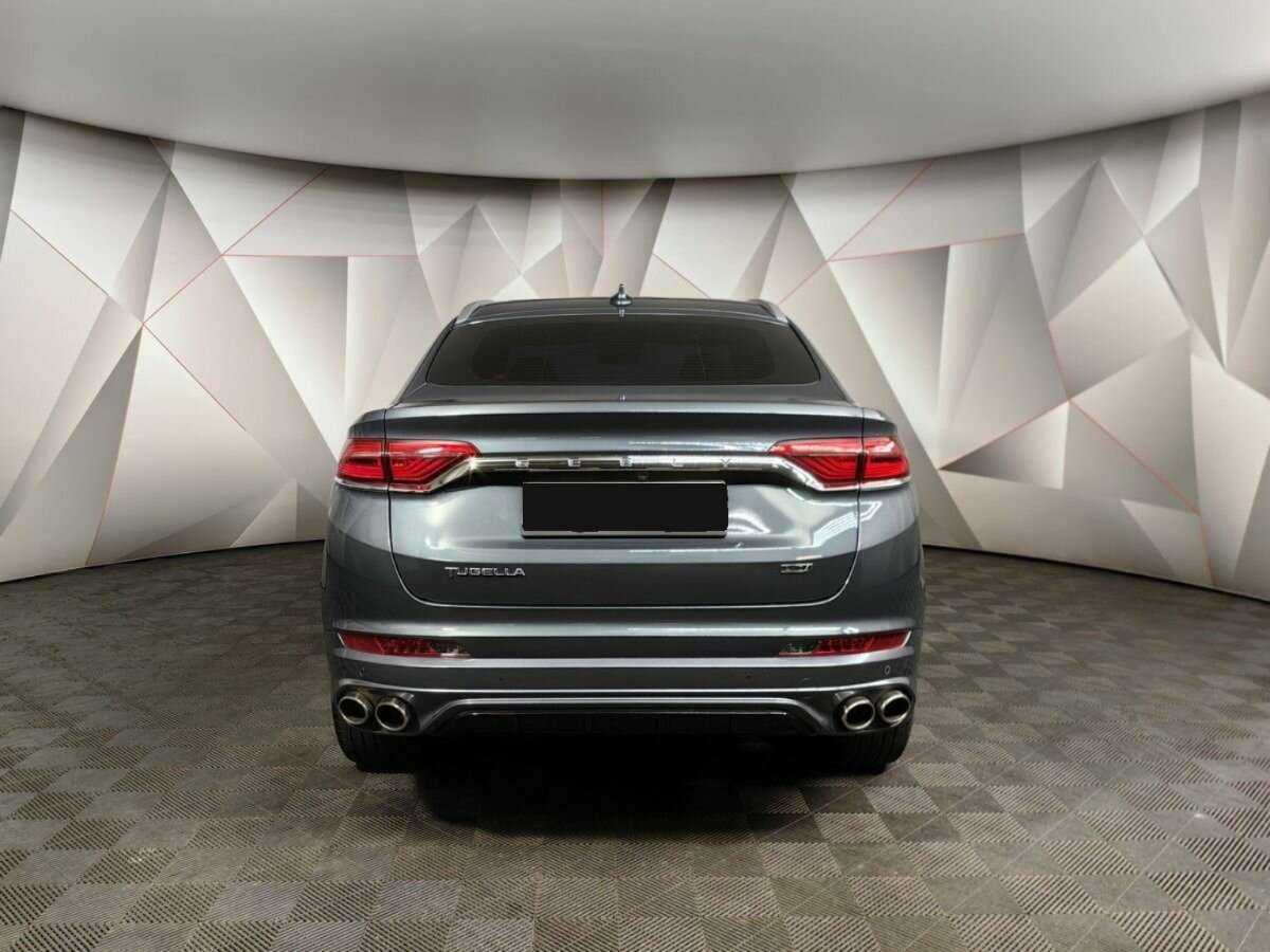 Geely Tugella с пробегом — 2022 год. Фото: #7