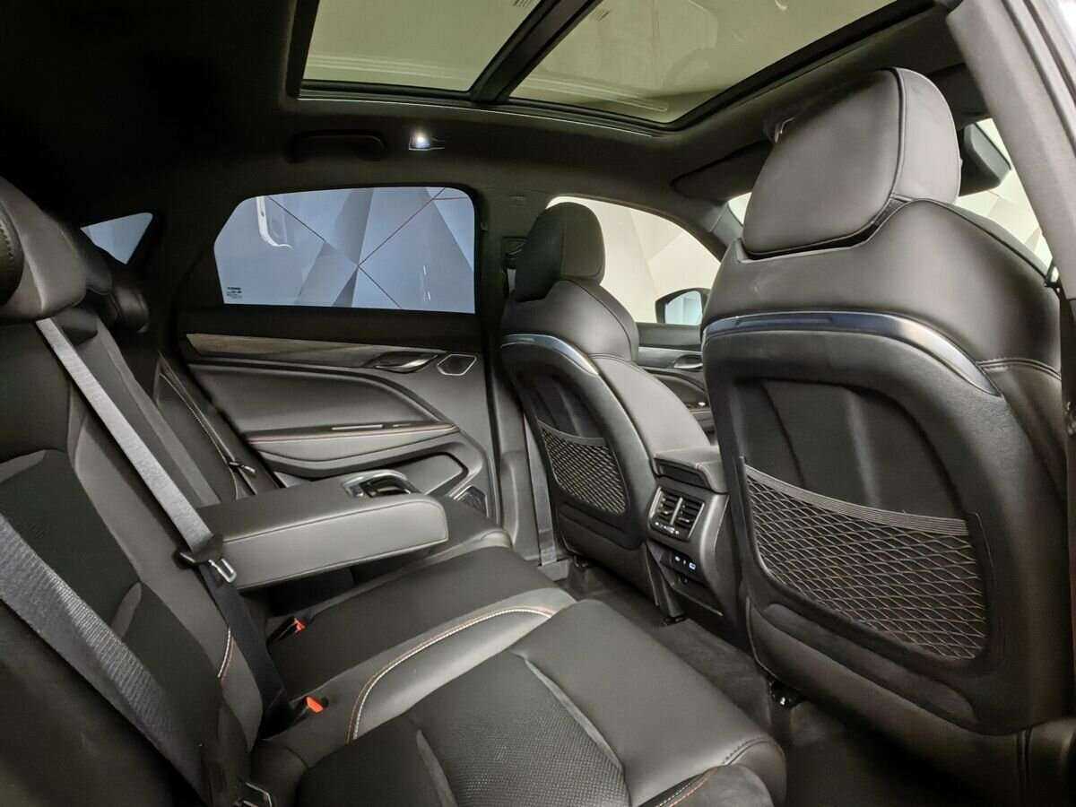 Geely Tugella с пробегом — 2022 год. Фото: #11