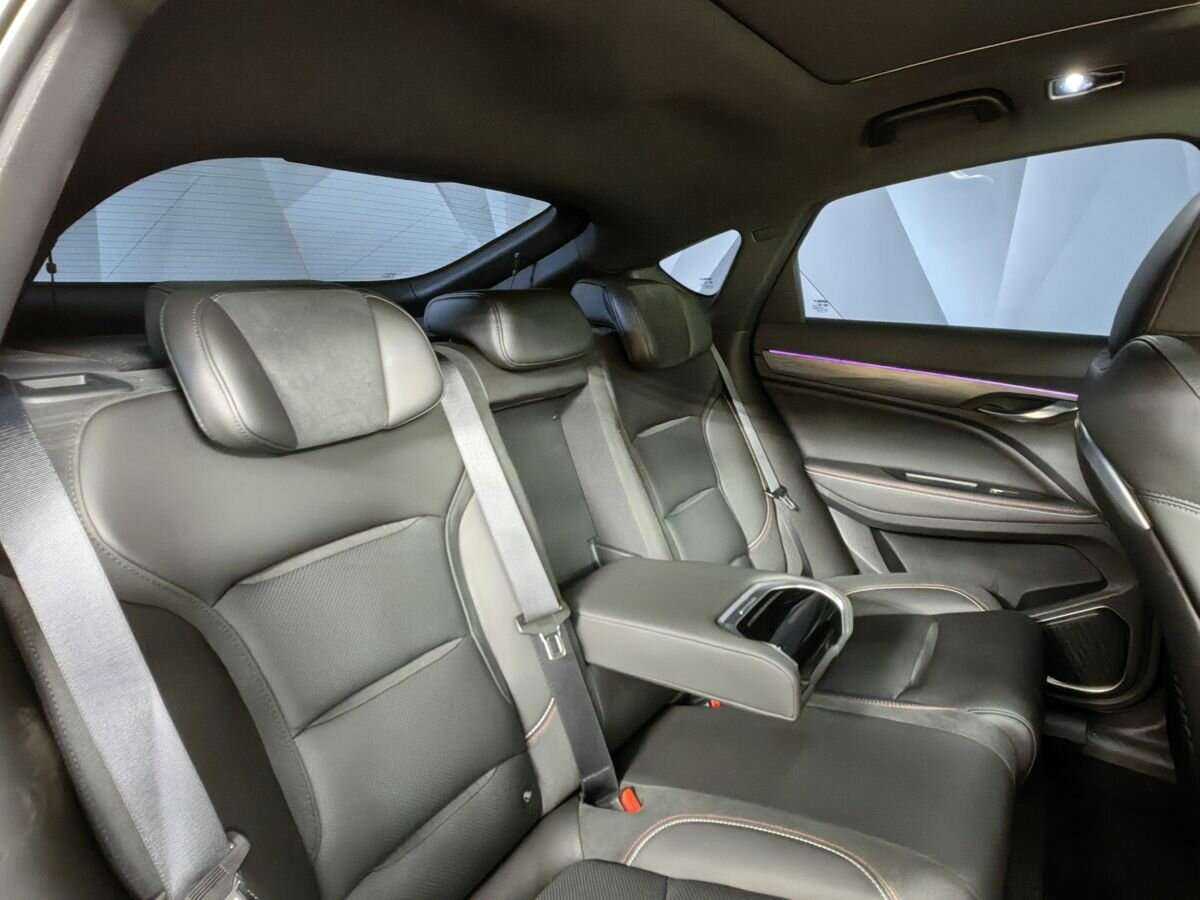 Geely Tugella с пробегом — 2022 год. Фото: #12