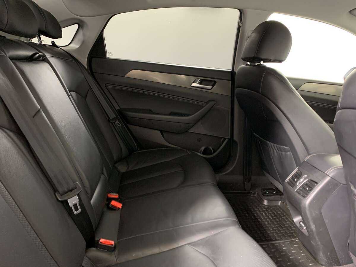 Hyundai Sonata с пробегом — 2019 год. Фото: #14