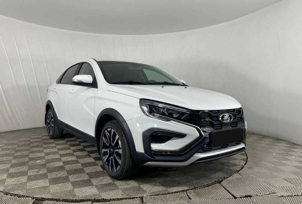 Lada (ВАЗ) Vesta с пробегом — 2023 год. Фото: #2