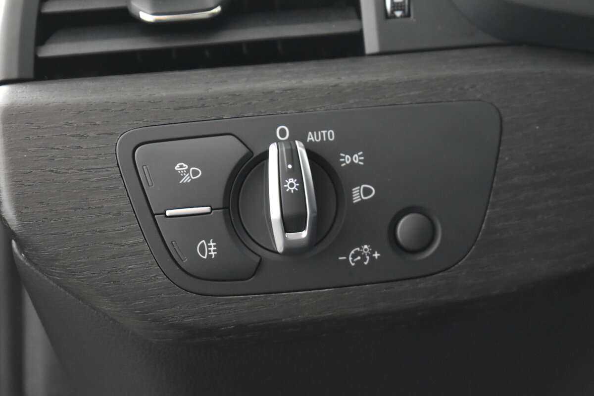 Audi A4 с пробегом — 2018 год. Фото: #11