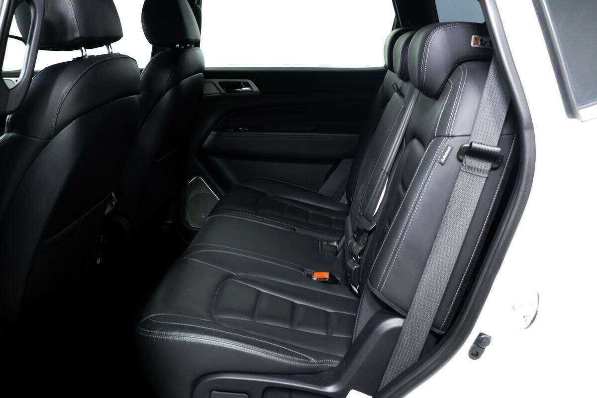 SsangYong Rexton с пробегом — 2018 год. Фото: #11