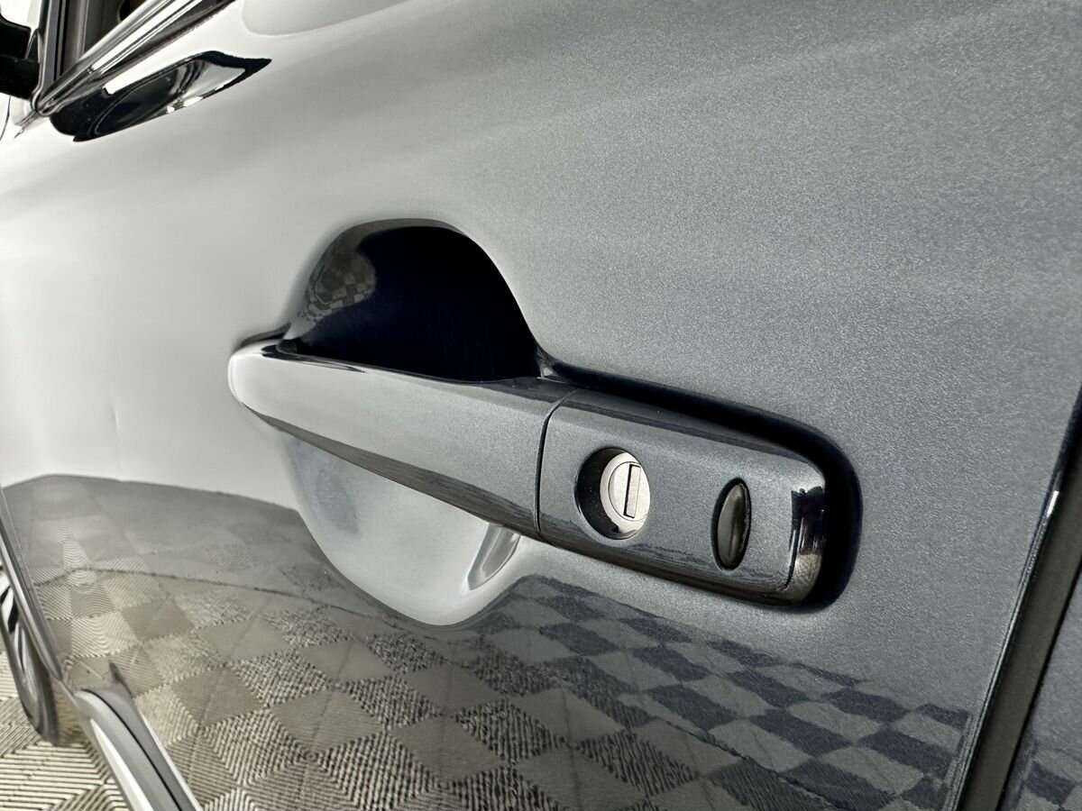 Mitsubishi Outlander с пробегом — 2019 год. Фото: #8