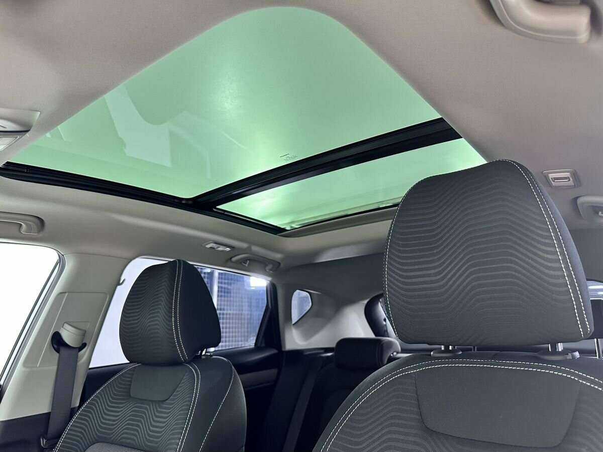 Geely Coolray с пробегом — 2023 год. Фото: #15