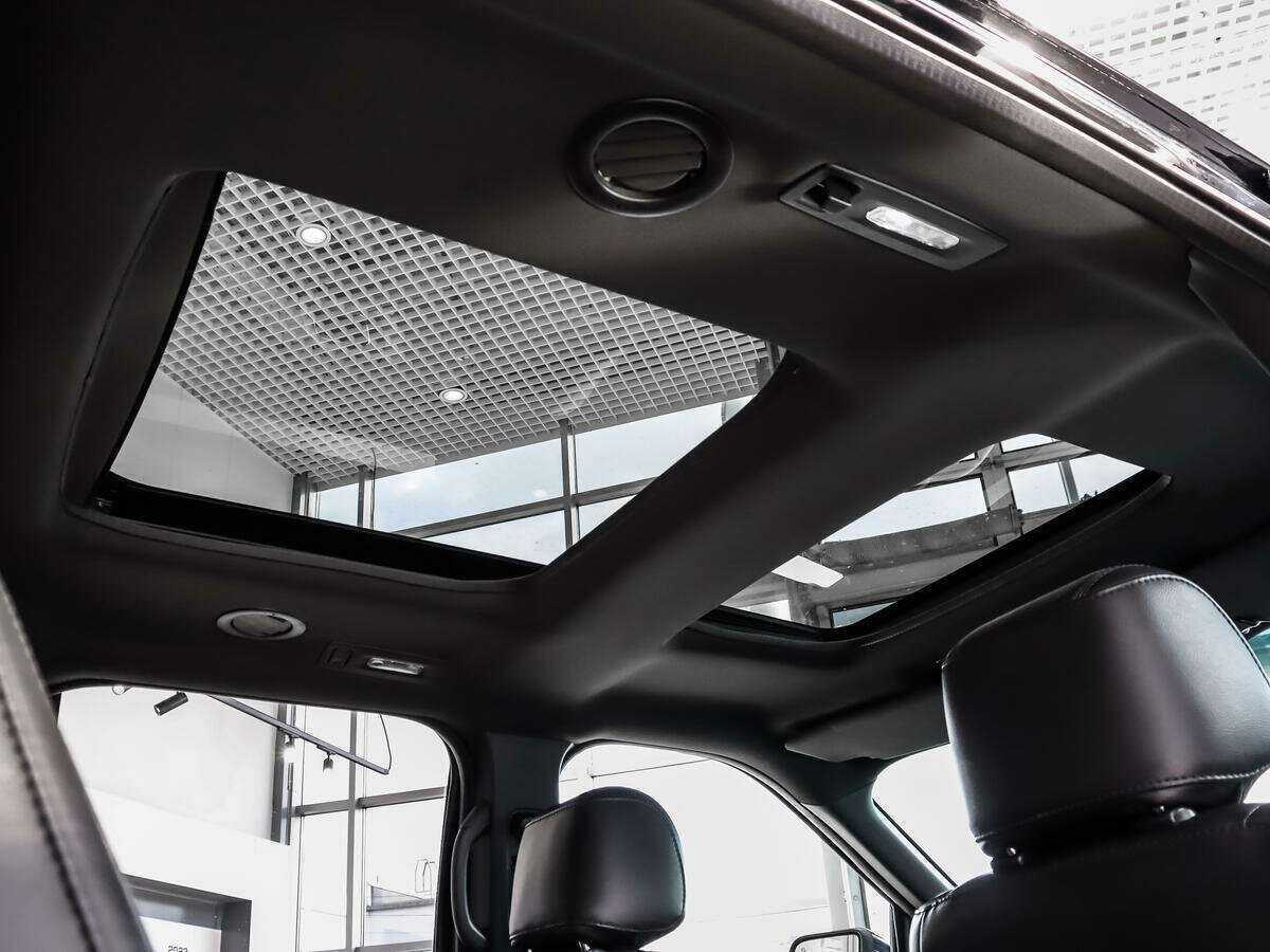 Ford Explorer с пробегом — 2014 год. Фото: #14