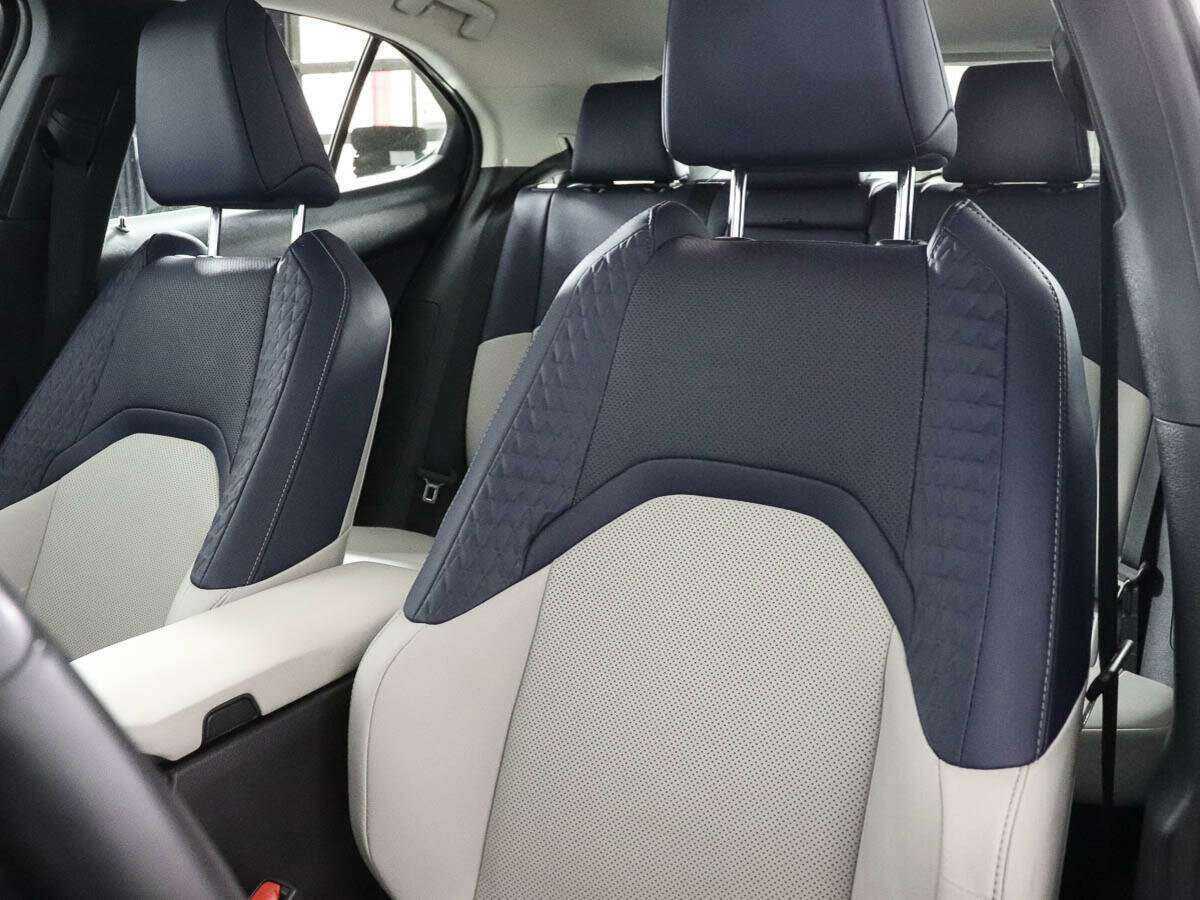 Lexus UX с пробегом — 2019 год. Фото: #6