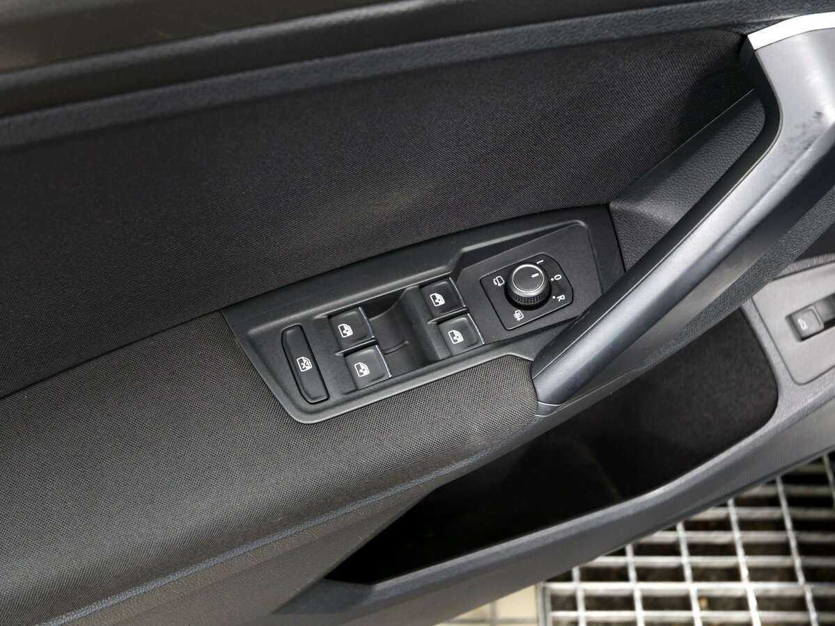 Volkswagen Tiguan с пробегом — 2019 год. Фото: #15