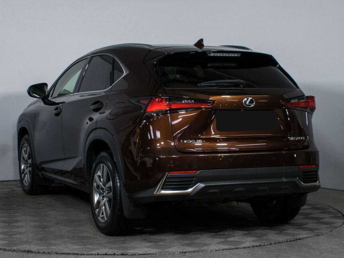 Lexus NX с пробегом — 2018 год. Фото: #6