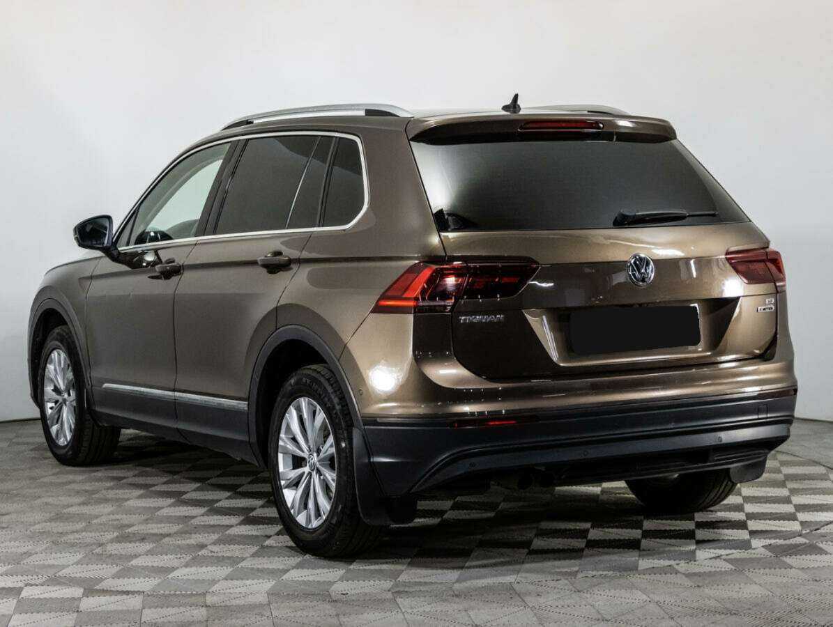 Volkswagen Tiguan с пробегом — 2017 год. Фото: #6