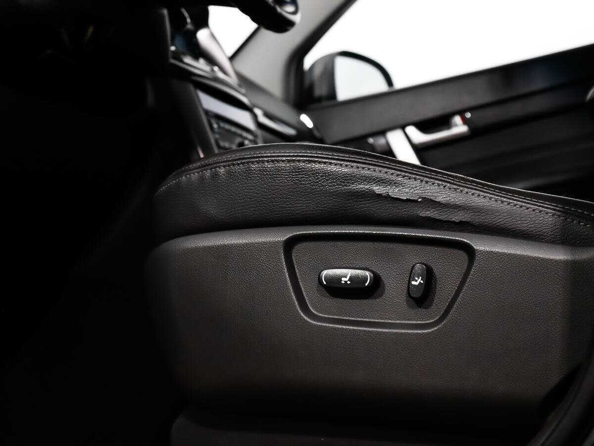 Chevrolet Captiva с пробегом — 2014 год. Фото: #8