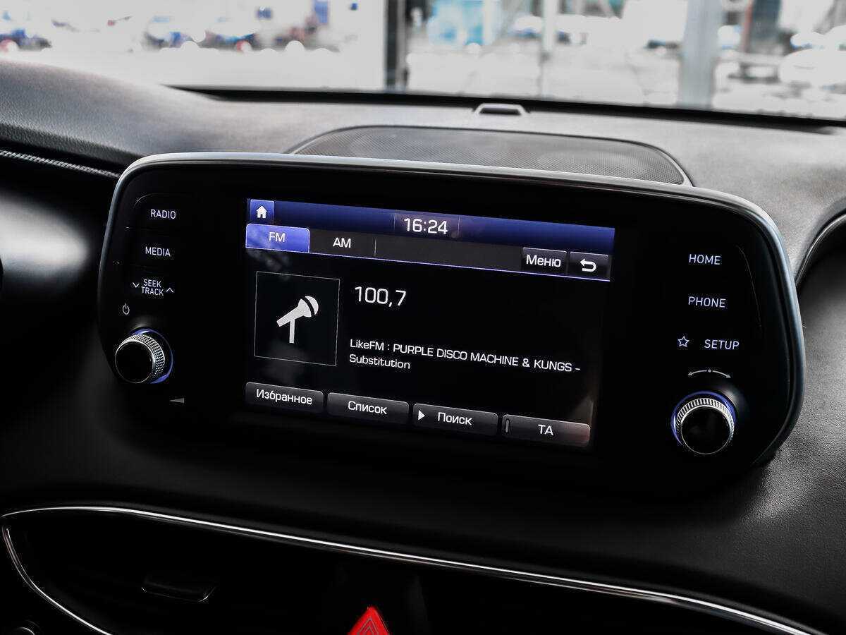 Hyundai Santa Fe с пробегом — 2018 год. Фото: #14