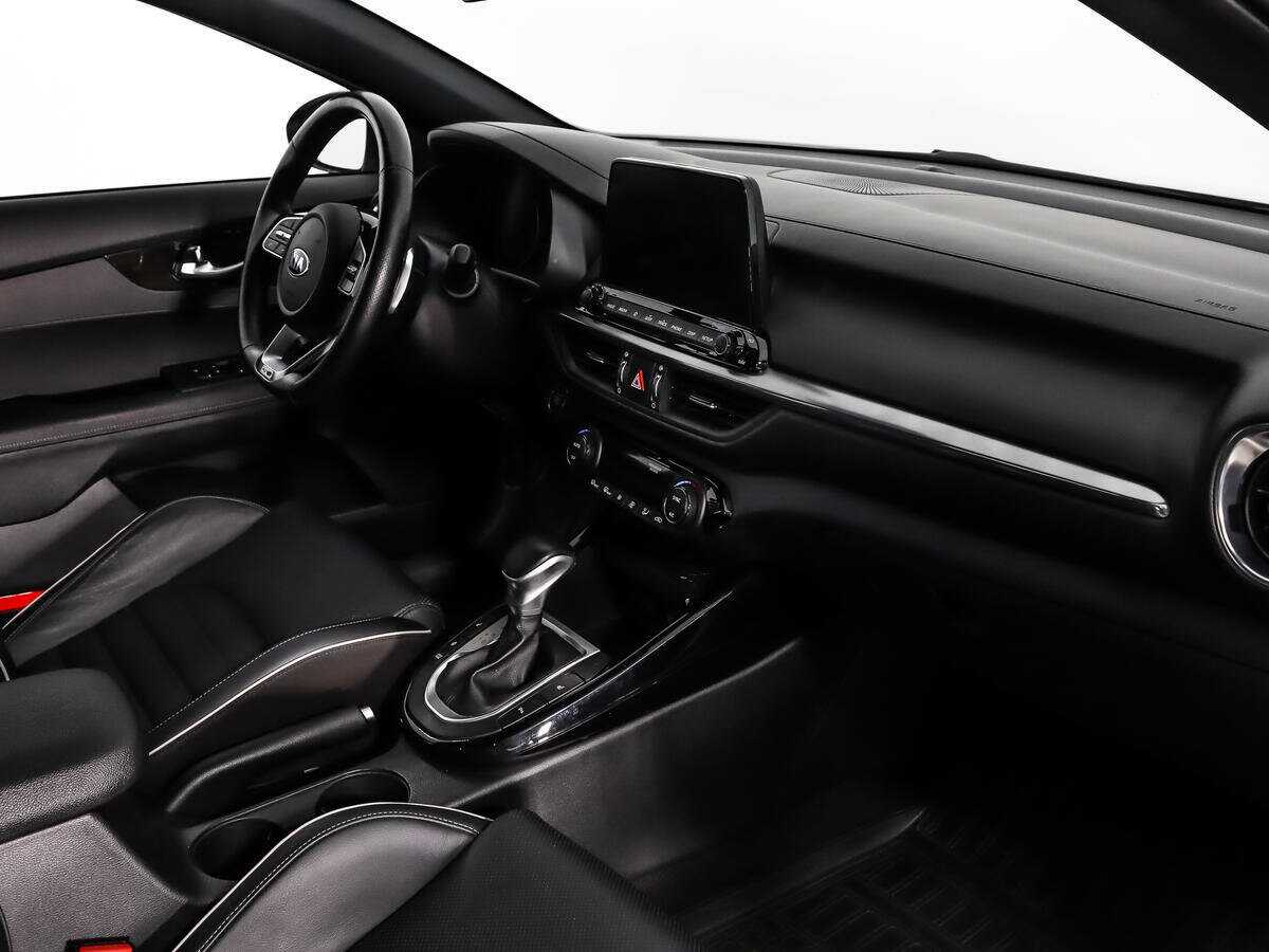 Kia Cerato с пробегом — 2020 год. Фото: #12