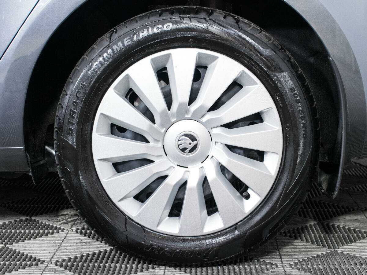 Skoda Octavia с пробегом — 2014 год. Фото: #15