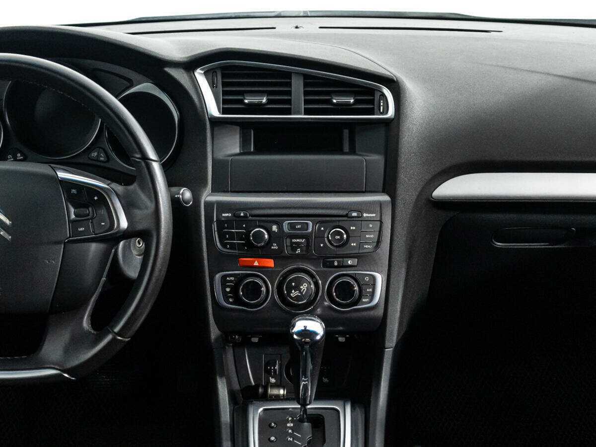 Citroen C4 с пробегом — 2013 год. Фото: #13