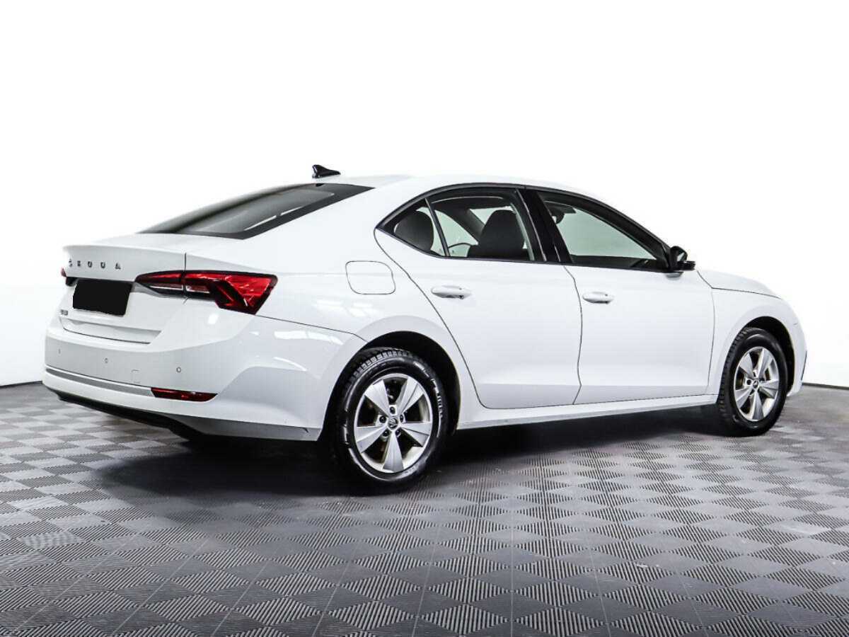 Skoda Octavia с пробегом — 2021 год. Фото: #3