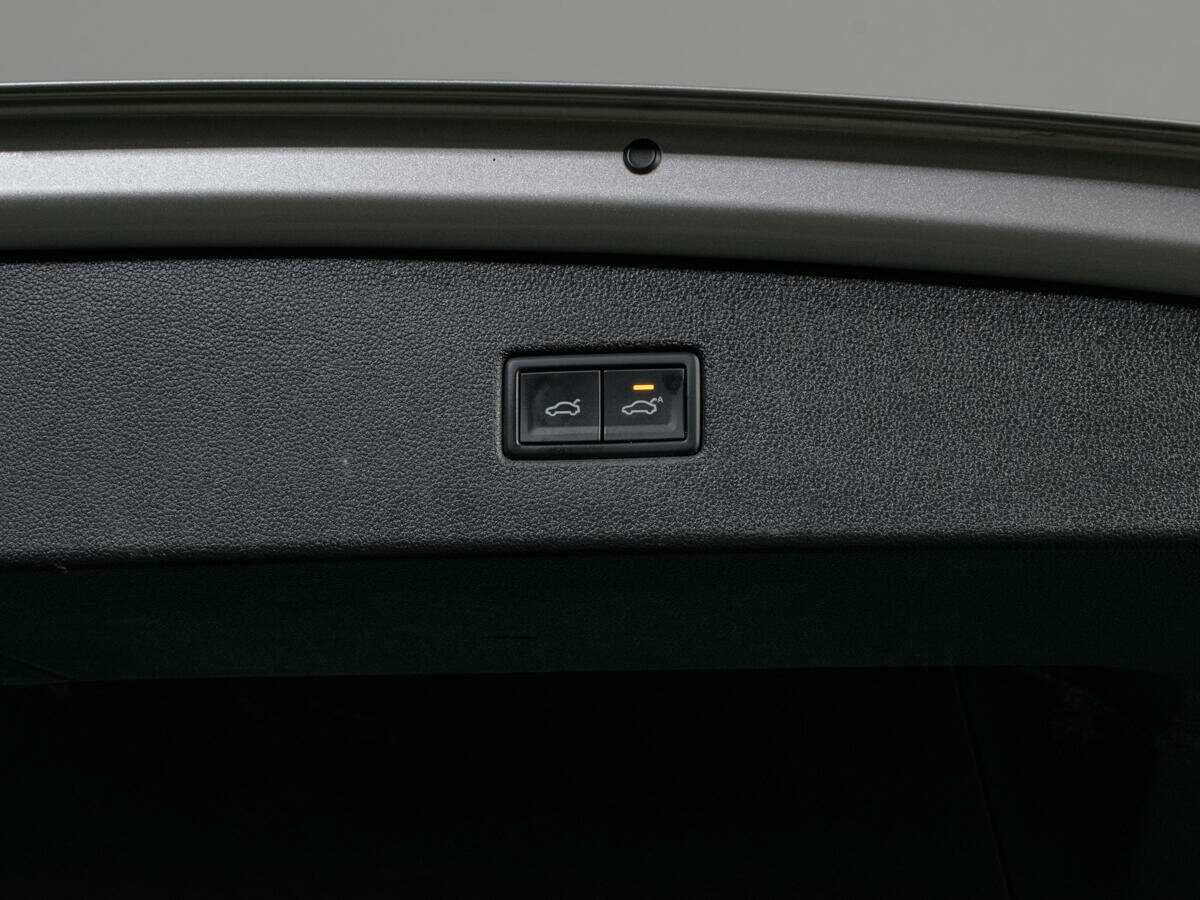 Volkswagen Tiguan с пробегом — 2018 год. Фото: #8