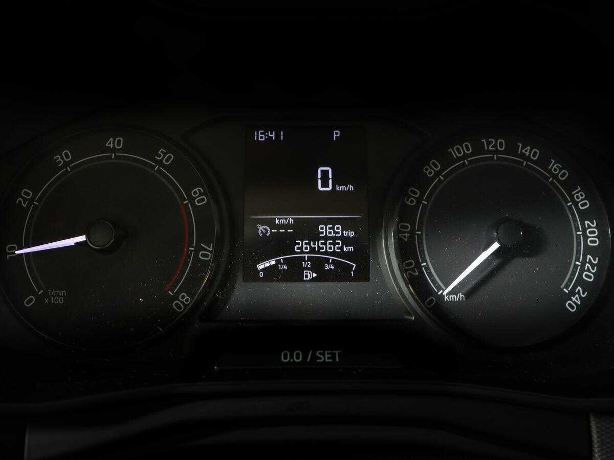 Skoda Rapid с пробегом — 2021 год. Фото: #10