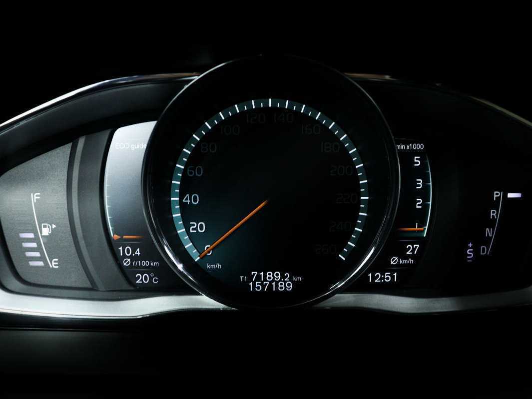 Volvo XC60 с пробегом — 2017 год. Фото: #9