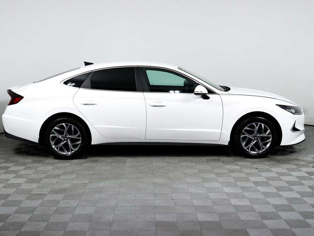 Hyundai Sonata с пробегом — 2020 год. Фото: #3