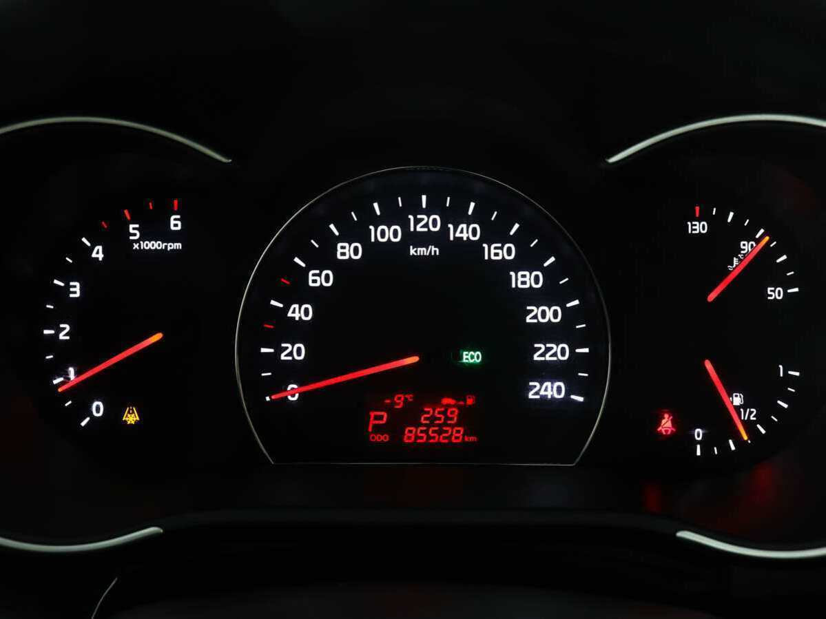 Kia Sorento с пробегом — 2019 год. Фото: #11