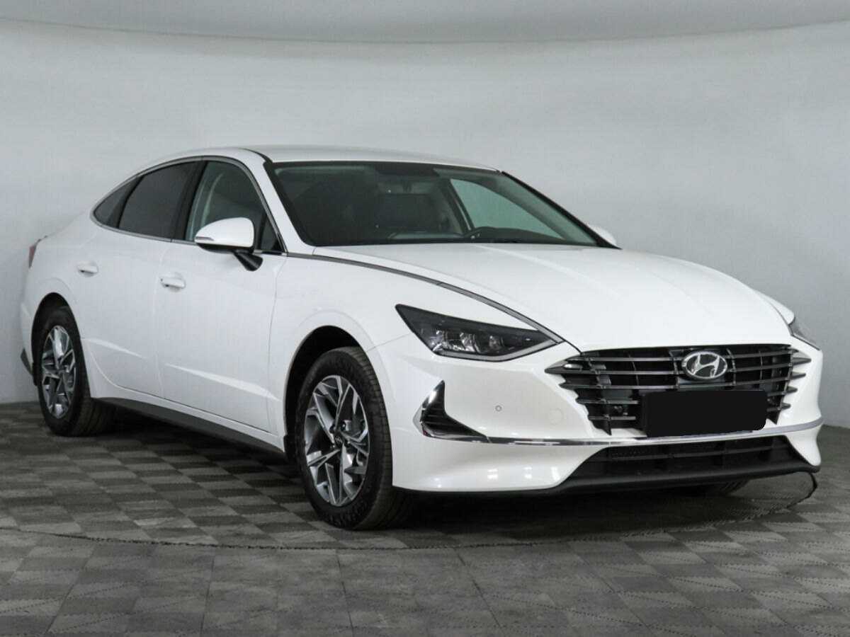 Hyundai Sonata с пробегом — 2021 год. Фото: #2