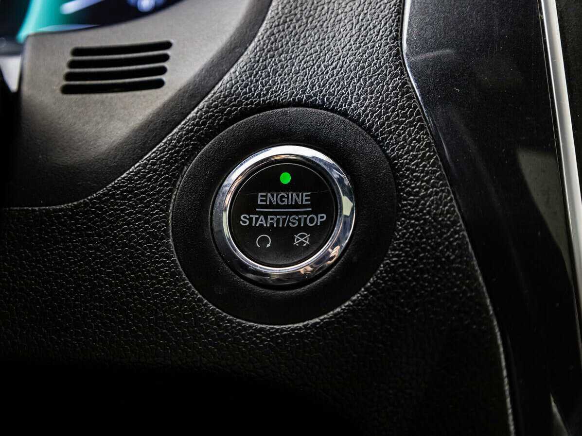 Ford Explorer с пробегом — 2017 год. Фото: #12