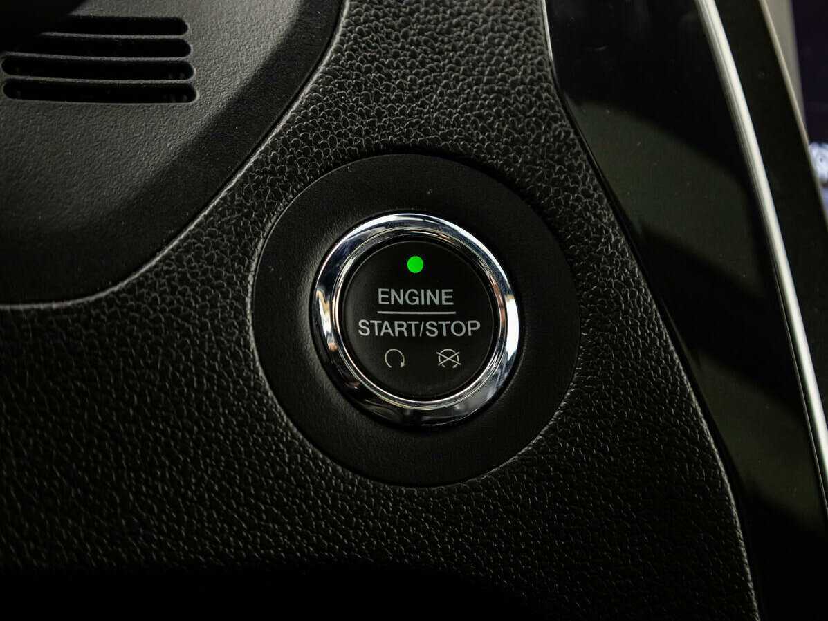 Ford Explorer с пробегом — 2016 год. Фото: #19