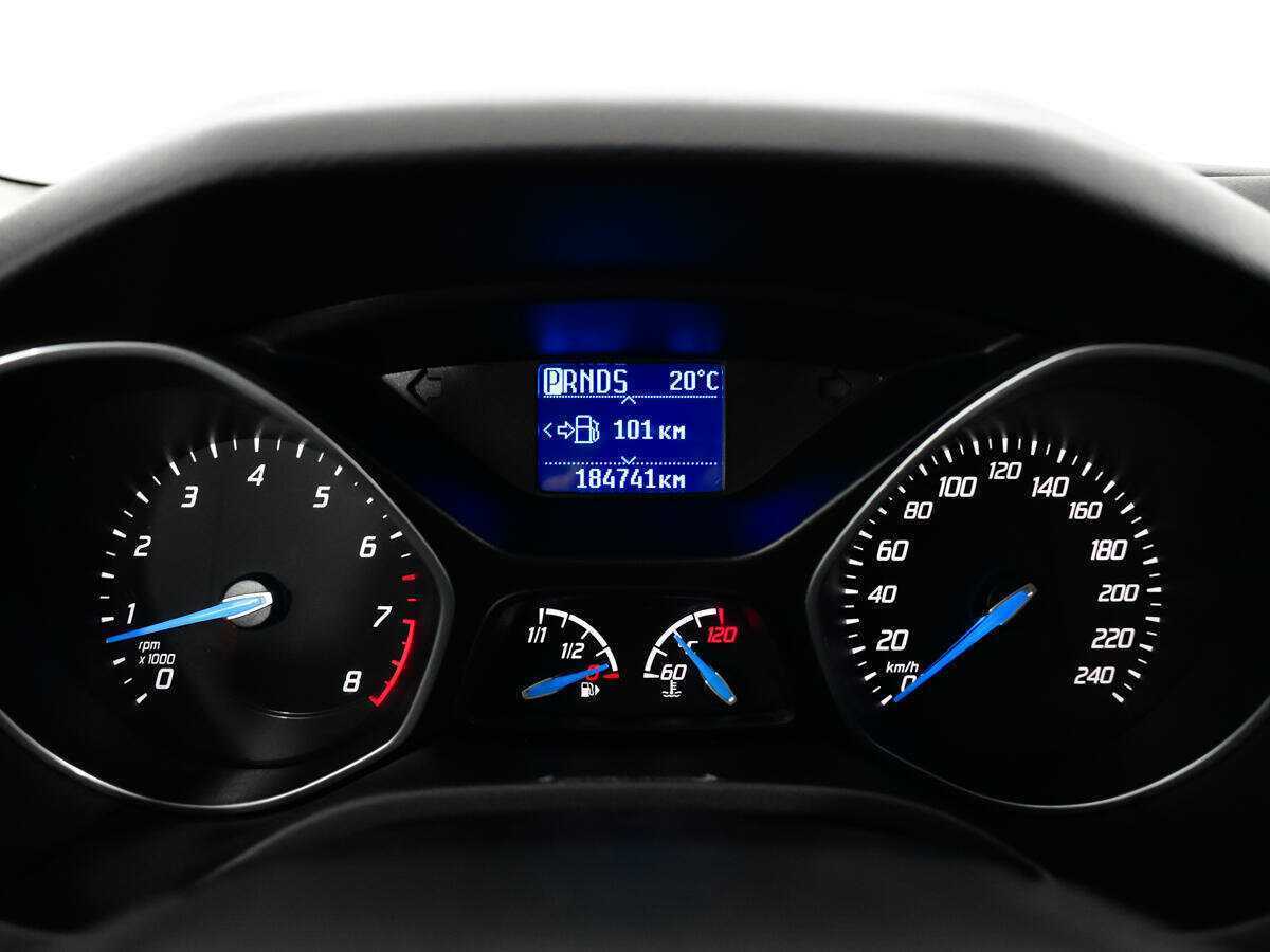 Ford Focus с пробегом — 2013 год. Фото: #8