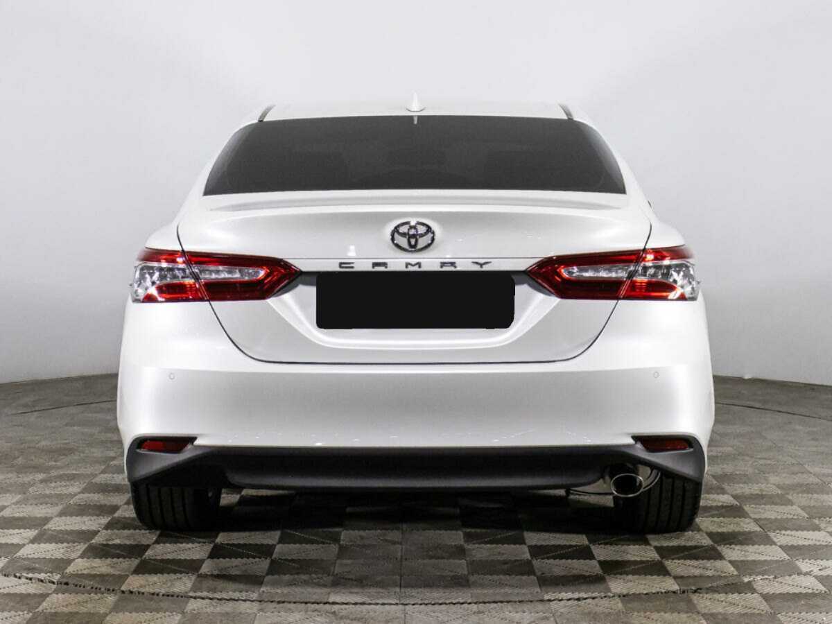 Toyota Camry с пробегом — 2020 год. Фото: #5