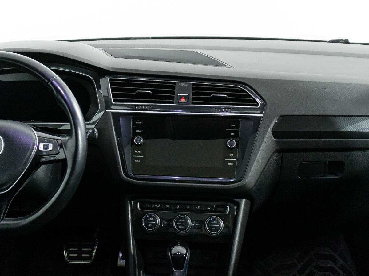 Volkswagen Tiguan с пробегом — 2018 год. Фото: #12