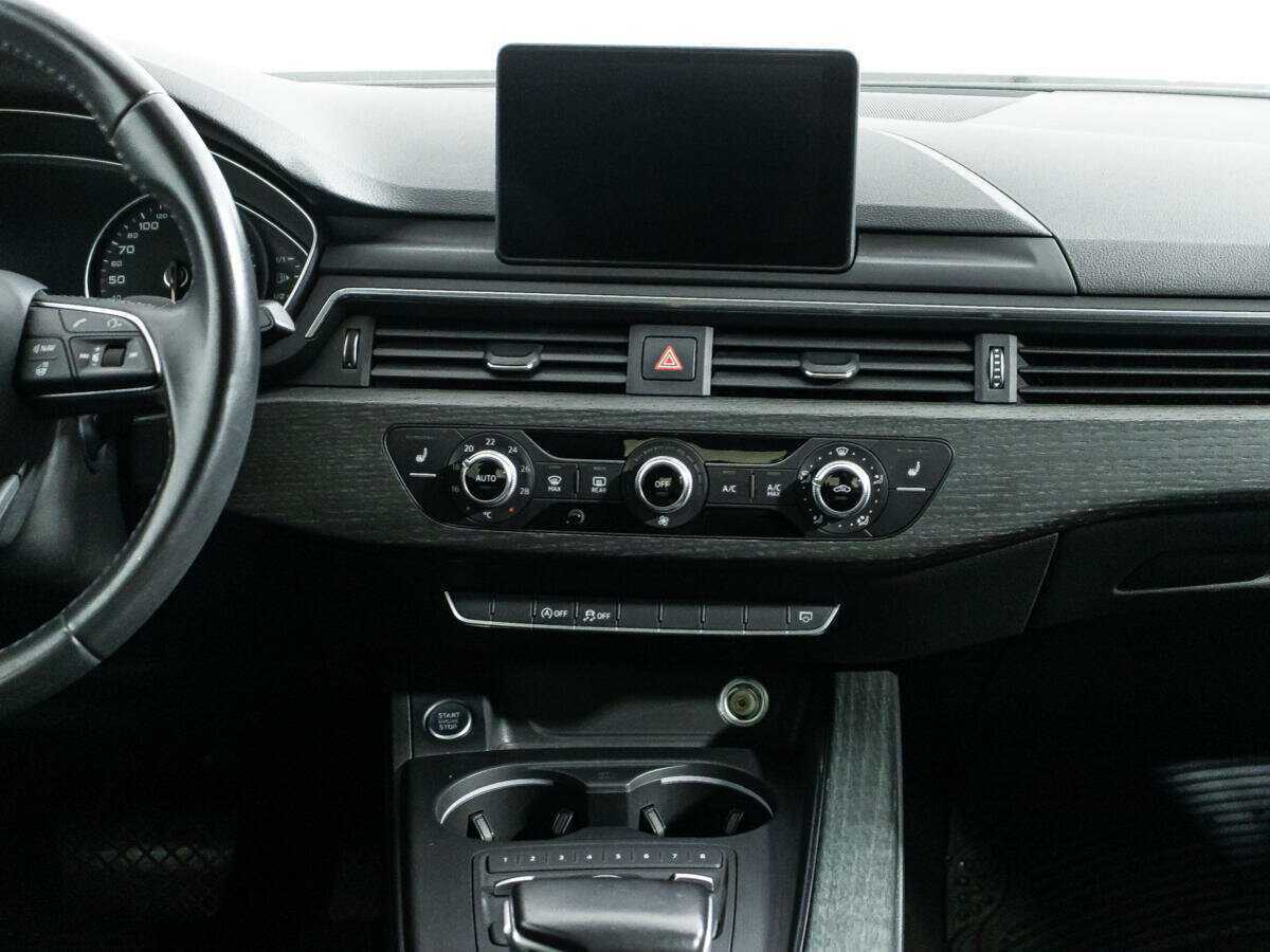 Audi A4 с пробегом — 2017 год. Фото: #13