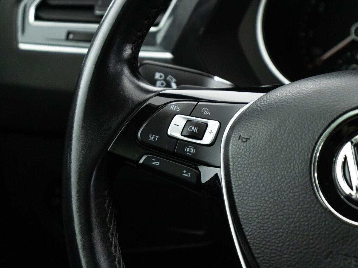 Volkswagen Tiguan с пробегом — 2019 год. Фото: #17