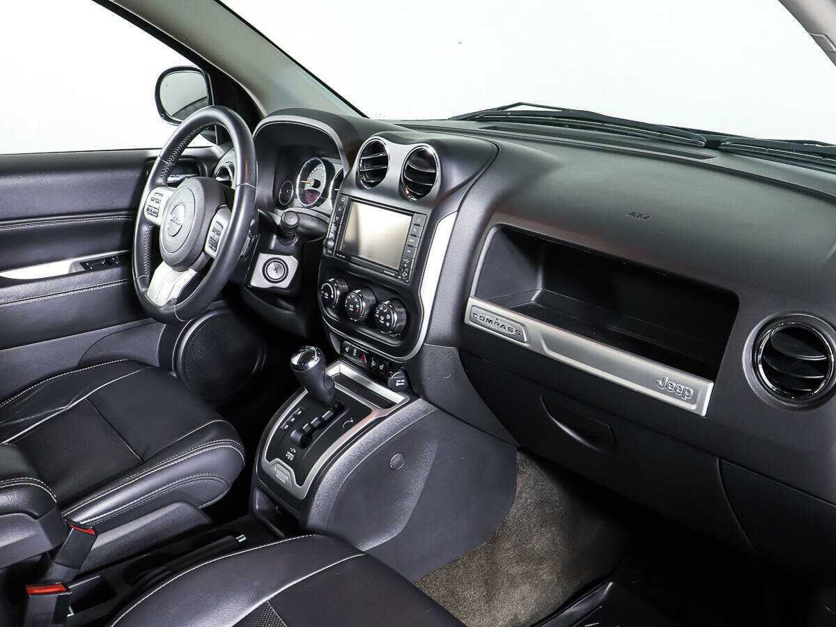 Jeep Compass с пробегом — 2013 год. Фото: #10