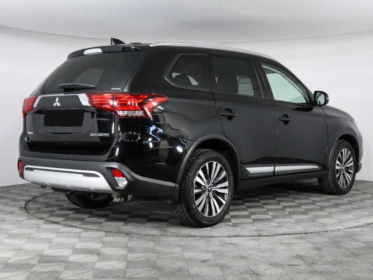 Mitsubishi Outlander с пробегом — 2019 год. Фото: #4