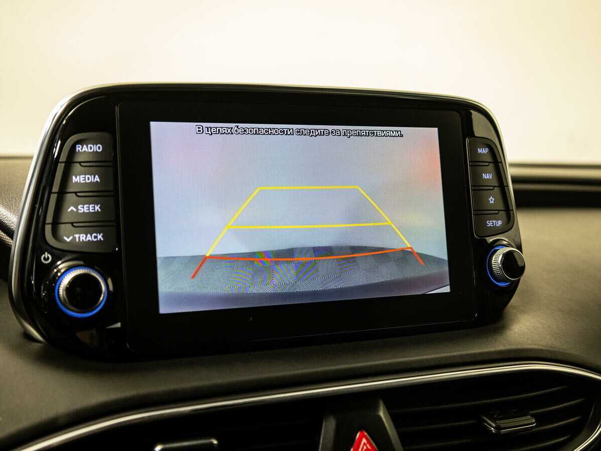 Hyundai Santa Fe с пробегом — 2019 год. Фото: #11