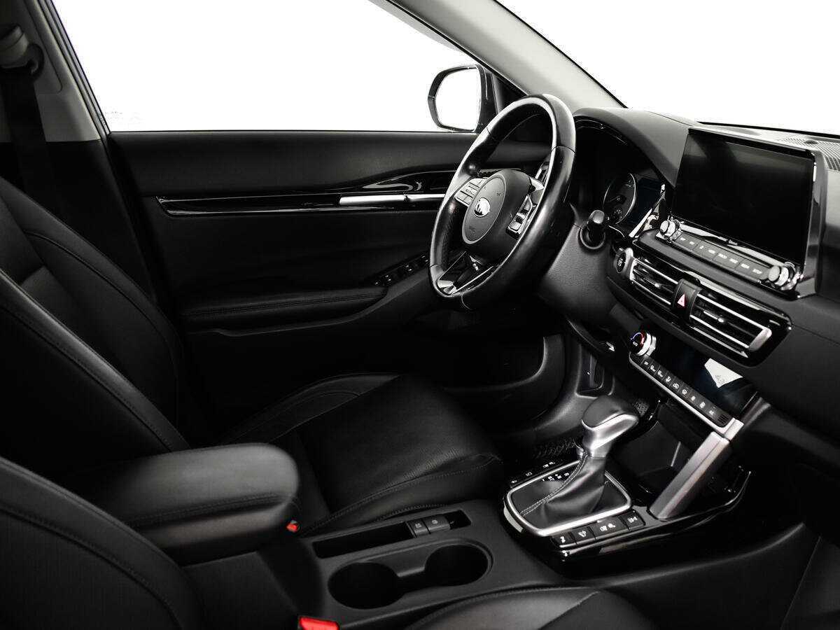 Kia Seltos с пробегом — 2020 год. Фото: #8