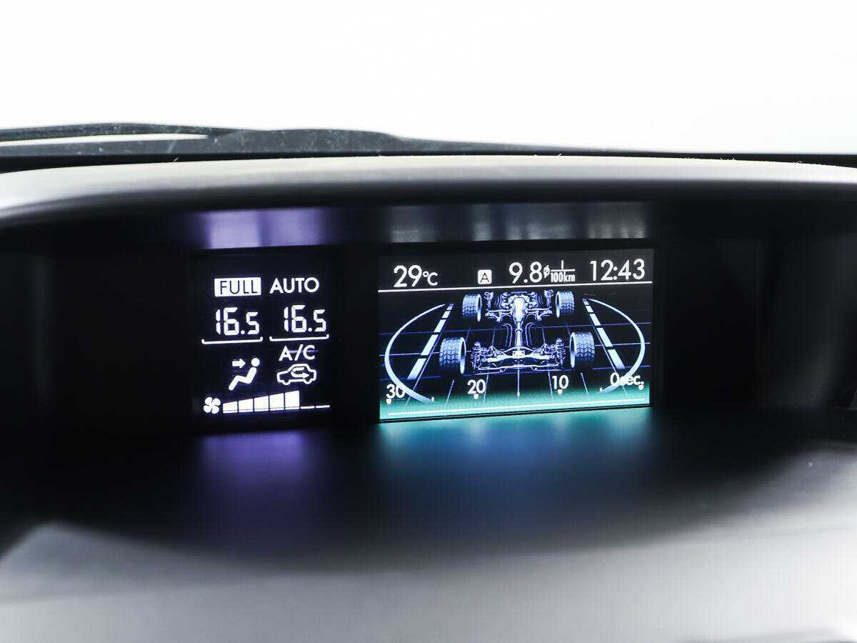 Subaru XV с пробегом — 2017 год. Фото: #16