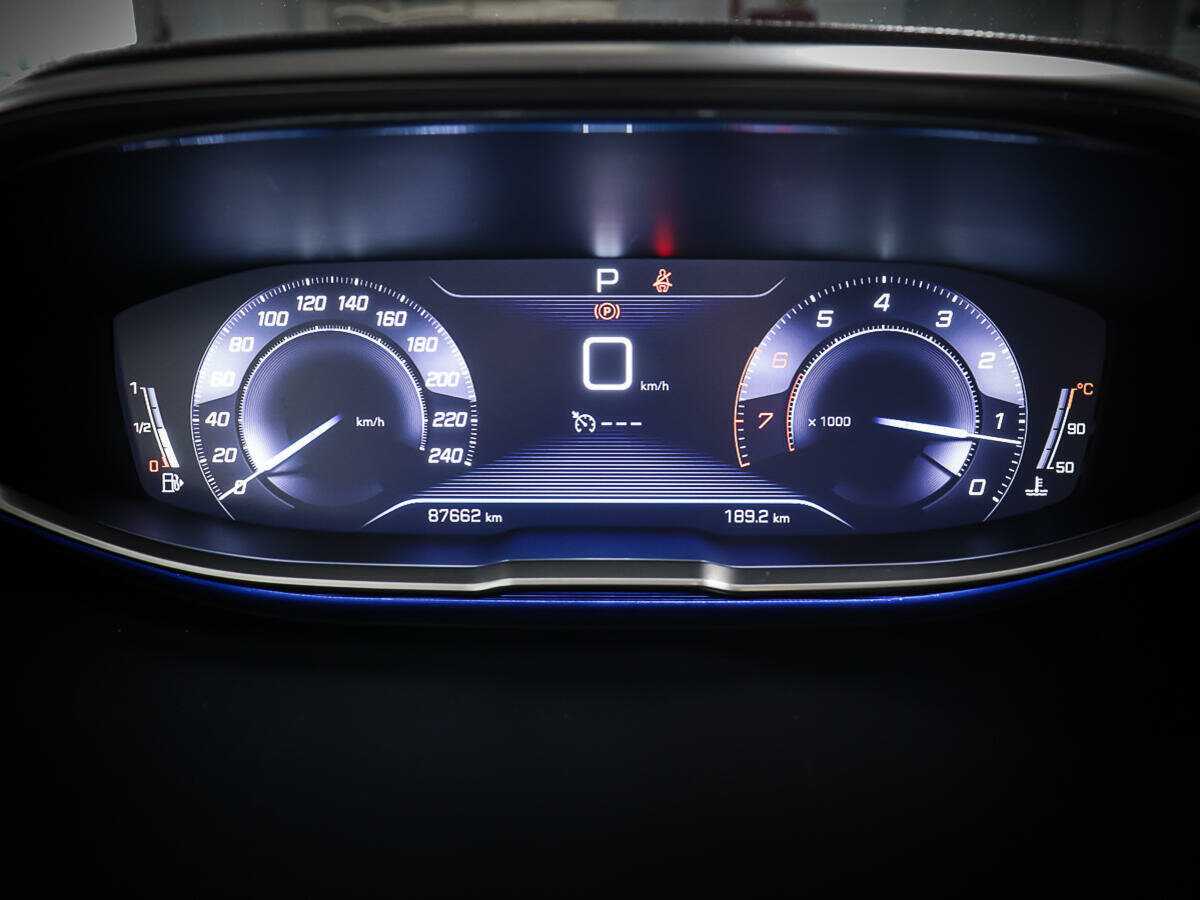 Peugeot 3008 с пробегом — 2017 год. Фото: #13