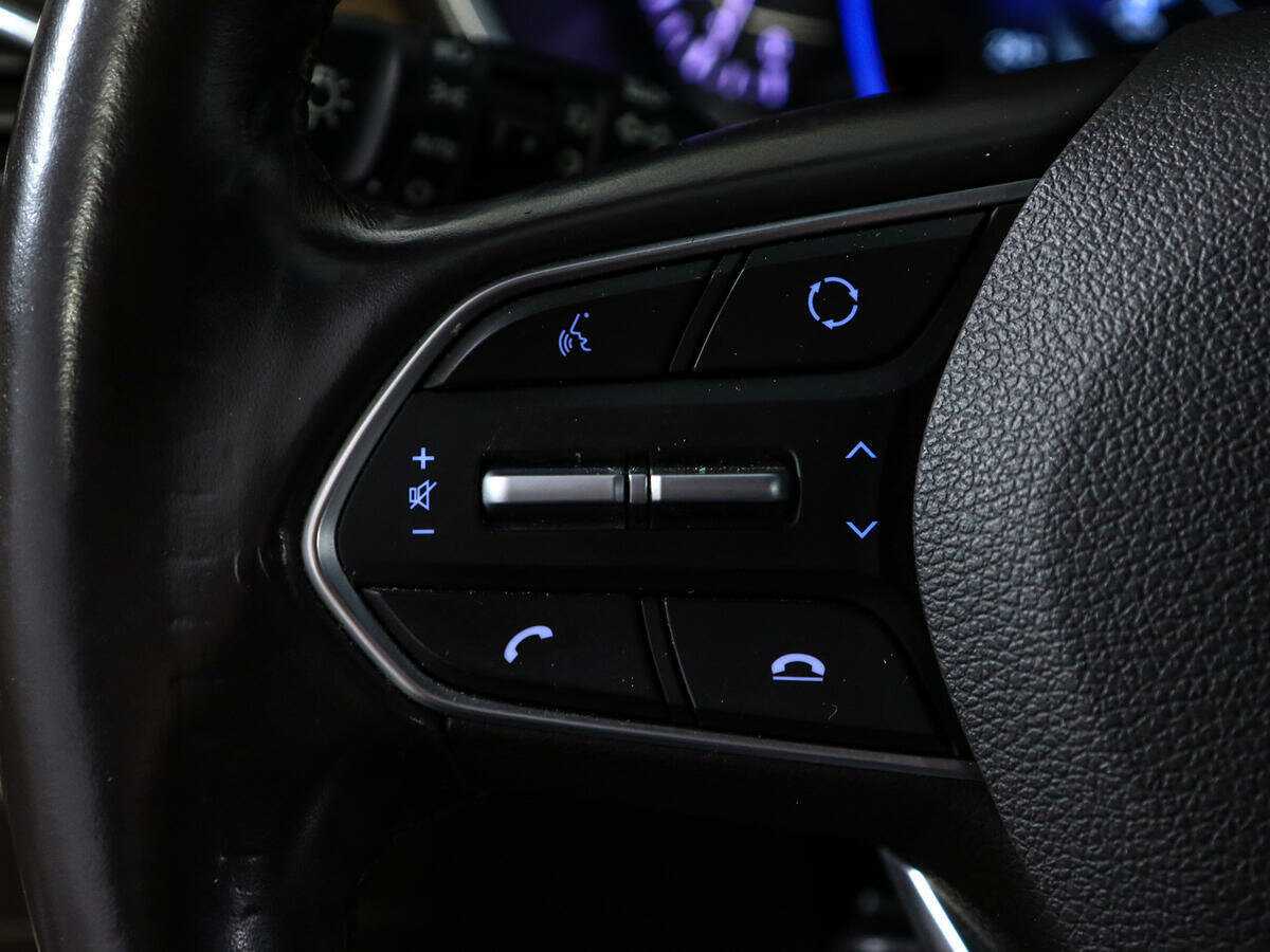 Hyundai Santa Fe с пробегом — 2020 год. Фото: #12