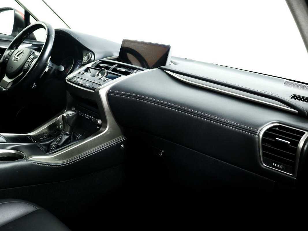 Lexus NX с пробегом — 2018 год. Фото: #8
